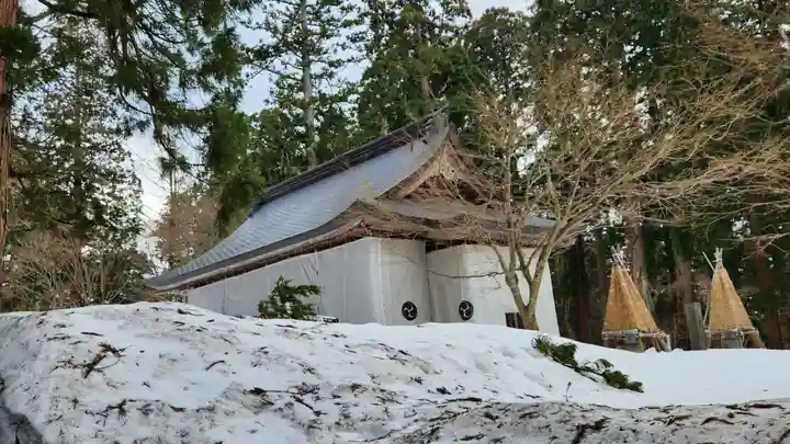 出羽神社(出羽三山神社)~三神合祭殿~の末社・摂社