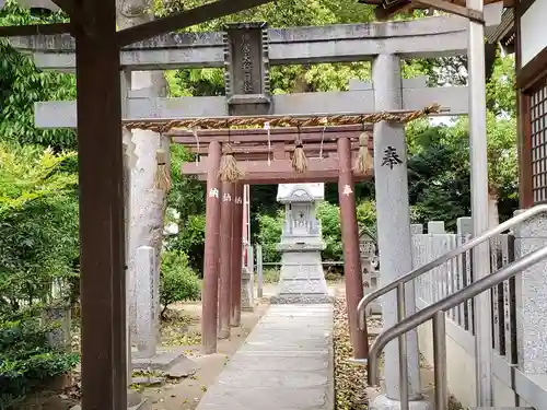 伊居太神社の末社・摂社