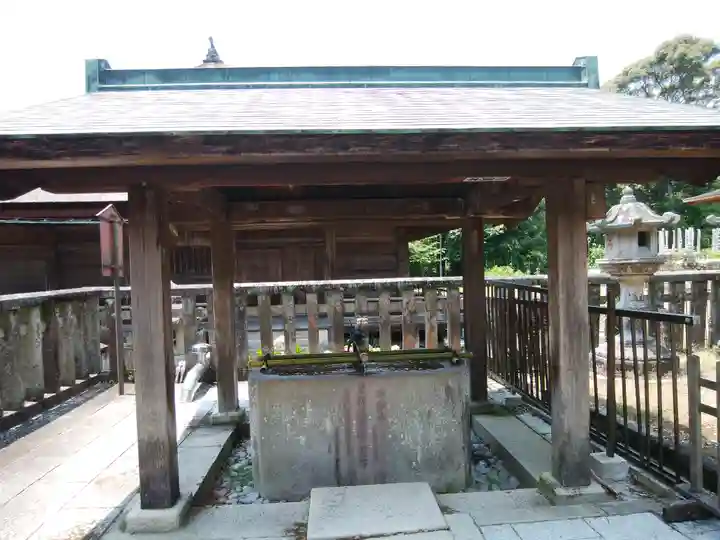 瀧山東照宮の手水舎