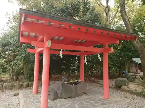 豊藤稲荷神社の手水舎