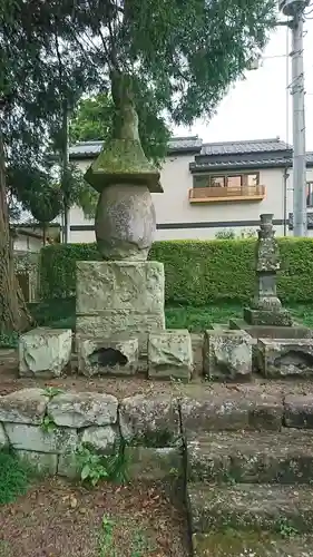 覚範寺のお墓