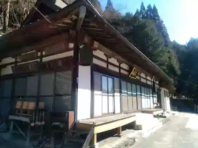 法善寺の本殿・本堂