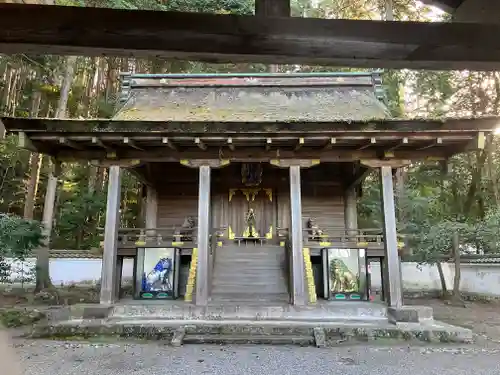 吉御子神社の本殿