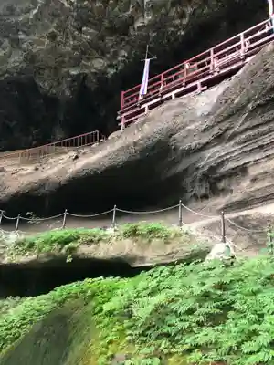 乳穂ヶ滝不動尊(青森県)