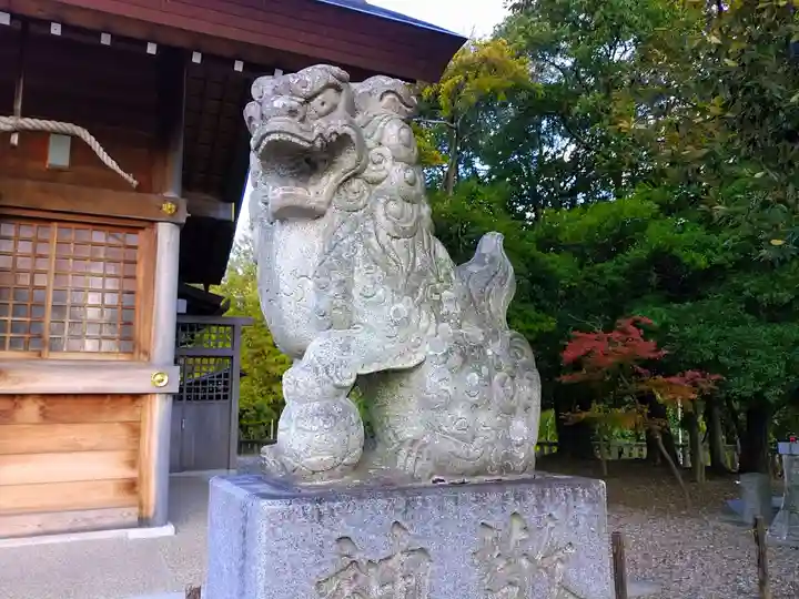 神明社(一ツ木神明社)の狛犬