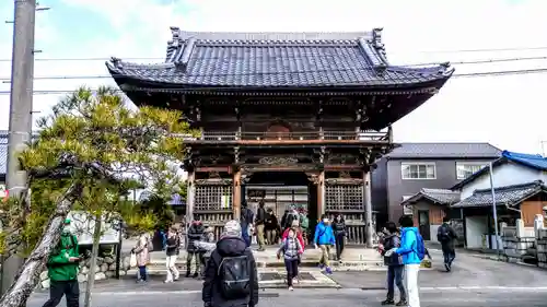 常観寺の山門