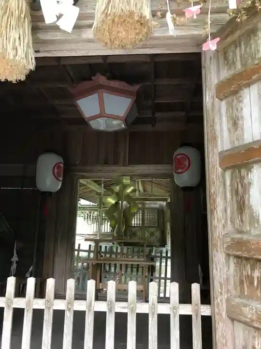 井戸神社の本殿・本堂