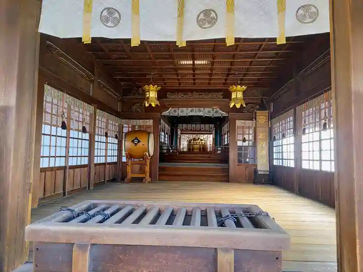 石刀神社の本殿・本堂