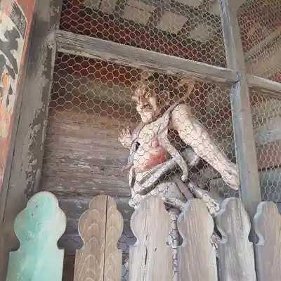 勝福寺の像