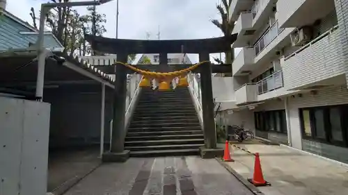 高輪神社の鳥居
