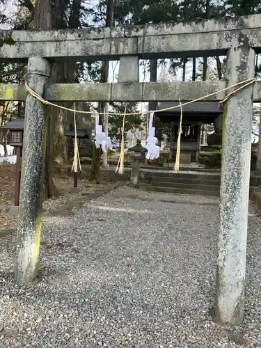 諏訪大社下社秋宮(長野県)