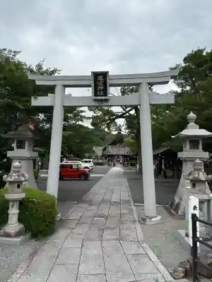 瀧宮神社の{uncategorized: "未分類", other: "その他", undefined: "問題あり", building: "その他建物", grave: "お墓", sacred_gate: "鳥居", guardian: "狛犬", statue: "像", buddha: "仏像", history: "歴史", nature: "自然", garden: "庭園", animal: "動物", pagoda: "塔", temizu: "手水舎", mountain_gate: "山門・神門", sanctuary: "本殿・本堂", subordinate: "末社・摂社", art: "芸術", scenery: "景色", jizo: "地蔵", ema: "絵馬", goshuin: "御朱印", omikuji: "おみくじ", items: "授与品その他", amulet: "お守り", goshuincho: "御朱印帳", eats: "食事", festival: "お祭り", votive_dance: "神楽", shichigosan: "七五三参", wedding: "結婚式", experience: "体験その他", initially: "初詣", around: "周辺", anti_infection: "感染症対策"}