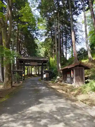 天寧寺の山門・神門