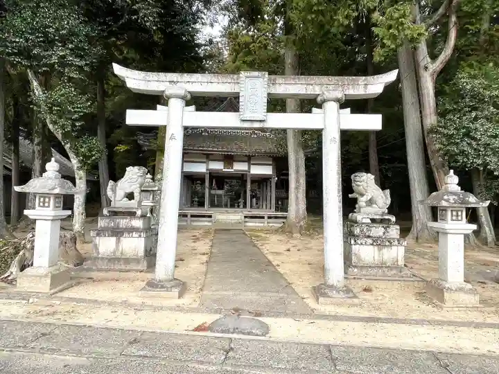 豊満神社(滋賀県)