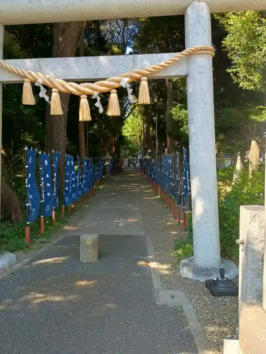 泉神社の{uncategorized: "未分類", other: "その他", undefined: "問題あり", building: "その他建物", grave: "お墓", sacred_gate: "鳥居", guardian: "狛犬", statue: "像", buddha: "仏像", history: "歴史", nature: "自然", garden: "庭園", animal: "動物", pagoda: "塔", temizu: "手水舎", mountain_gate: "山門・神門", sanctuary: "本殿・本堂", subordinate: "末社・摂社", art: "芸術", scenery: "景色", jizo: "地蔵", ema: "絵馬", goshuin: "御朱印", omikuji: "おみくじ", items: "授与品その他", amulet: "お守り", goshuincho: "御朱印帳", eats: "食事", festival: "お祭り", votive_dance: "神楽", shichigosan: "七五三参", wedding: "結婚式", experience: "体験その他", initially: "初詣", around: "周辺", anti_infection: "感染症対策"}