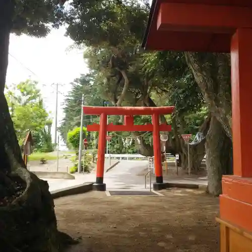 道路衢神の鳥居