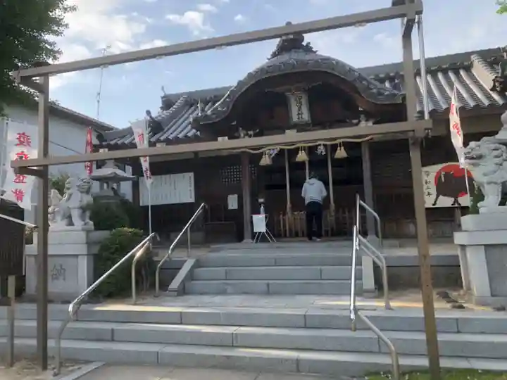 伊佐具神社の本殿・本堂