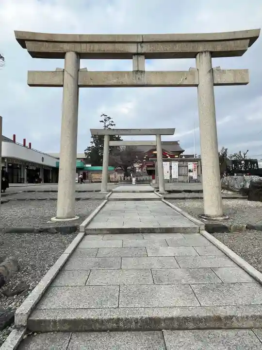 上野天満宮の{uncategorized: "未分類", other: "その他", undefined: "問題あり", building: "その他建物", grave: "お墓", sacred_gate: "鳥居", guardian: "狛犬", statue: "像", buddha: "仏像", history: "歴史", nature: "自然", garden: "庭園", animal: "動物", pagoda: "塔", temizu: "手水舎", mountain_gate: "山門・神門", sanctuary: "本殿・本堂", subordinate: "末社・摂社", art: "芸術", scenery: "景色", jizo: "地蔵", ema: "絵馬", goshuin: "御朱印", omikuji: "おみくじ", items: "授与品その他", amulet: "お守り", goshuincho: "御朱印帳", eats: "食事", festival: "お祭り", votive_dance: "神楽", shichigosan: "七五三参", wedding: "結婚式", experience: "体験その他", initially: "初詣", around: "周辺", anti_infection: "感染症対策"}