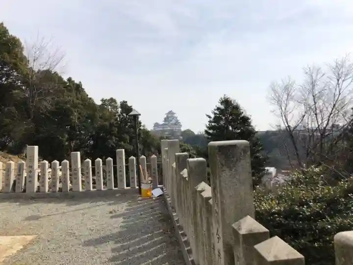 男山八幡宮のその他建物