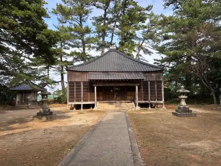 宇川穴文殊堂の{uncategorized: "未分類", other: "その他", undefined: "問題あり", building: "その他建物", grave: "お墓", sacred_gate: "鳥居", guardian: "狛犬", statue: "像", buddha: "仏像", history: "歴史", nature: "自然", garden: "庭園", animal: "動物", pagoda: "塔", temizu: "手水舎", mountain_gate: "山門・神門", sanctuary: "本殿・本堂", subordinate: "末社・摂社", art: "芸術", scenery: "景色", jizo: "地蔵", ema: "絵馬", goshuin: "御朱印", omikuji: "おみくじ", items: "授与品その他", amulet: "お守り", goshuincho: "御朱印帳", eats: "食事", festival: "お祭り", votive_dance: "神楽", shichigosan: "七五三参", wedding: "結婚式", experience: "体験その他", initially: "初詣", around: "周辺", anti_infection: "感染症対策"}