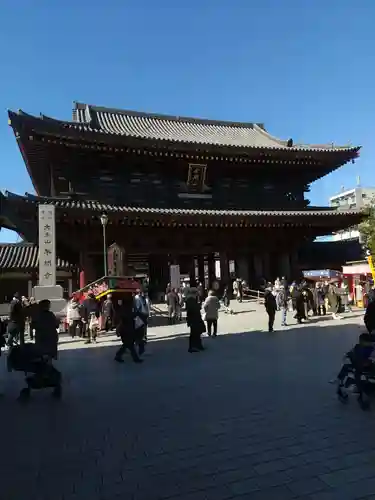 川崎大師（平間寺）の山門・神門