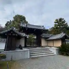 正法寺の山門