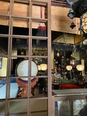 法楽寺の本殿・本堂