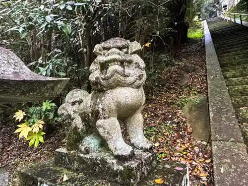 生駒山口神社の狛犬