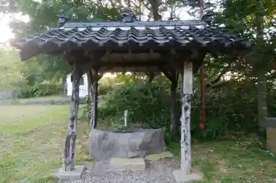 砂原稲荷神社の手水舎
