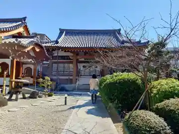 福泉寺の本殿・本堂