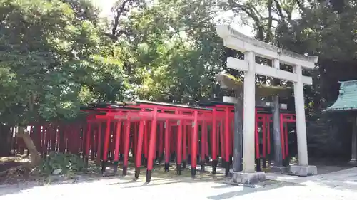 美濃輪稲荷神社の鳥居