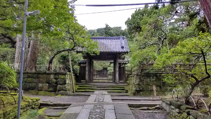 寿福寺の山門・神門