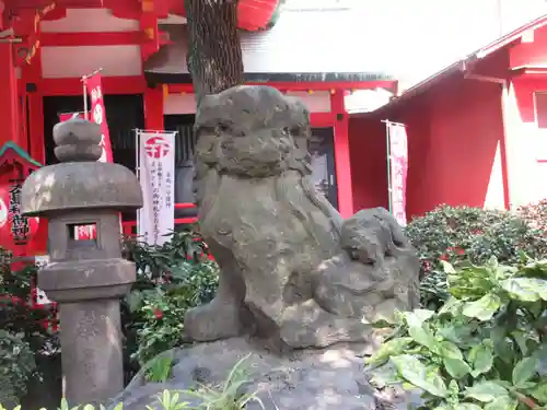 大島稲荷神社の狛犬