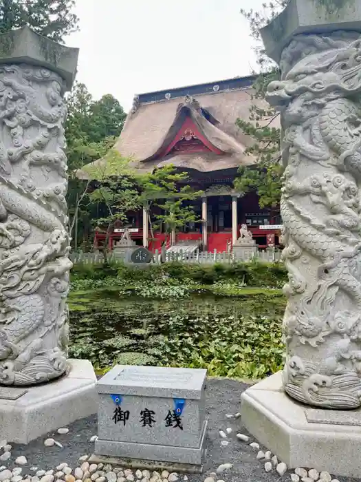蜂子神社の本殿