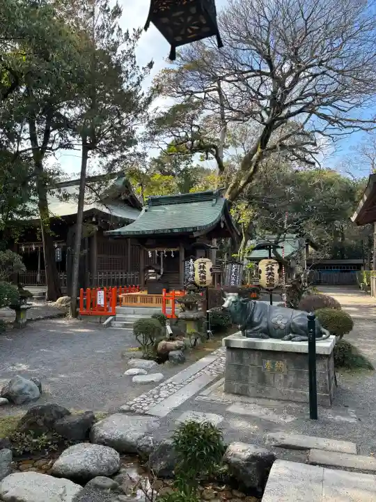 大井神社の{uncategorized: "未分類", other: "その他", undefined: "問題あり", building: "その他建物", grave: "お墓", sacred_gate: "鳥居", guardian: "狛犬", statue: "像", buddha: "仏像", history: "歴史", nature: "自然", garden: "庭園", animal: "動物", pagoda: "塔", temizu: "手水舎", mountain_gate: "山門・神門", sanctuary: "本殿・本堂", subordinate: "末社・摂社", art: "芸術", scenery: "景色", jizo: "地蔵", ema: "絵馬", goshuin: "御朱印", omikuji: "おみくじ", items: "授与品その他", amulet: "お守り", goshuincho: "御朱印帳", eats: "食事", festival: "お祭り", votive_dance: "神楽", shichigosan: "七五三参", wedding: "結婚式", experience: "体験その他", initially: "初詣", around: "周辺", anti_infection: "感染症対策"}