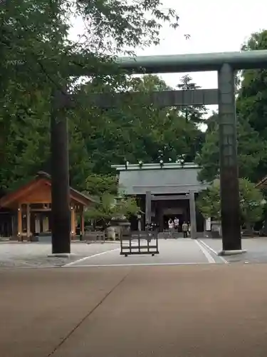 射水神社の鳥居