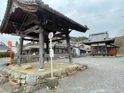 牛飼地蔵堂(元福泉寺)の{uncategorized: "未分類", other: "その他", undefined: "問題あり", building: "その他建物", grave: "お墓", sacred_gate: "鳥居", guardian: "狛犬", statue: "像", buddha: "仏像", history: "歴史", nature: "自然", garden: "庭園", animal: "動物", pagoda: "塔", temizu: "手水舎", mountain_gate: "山門・神門", sanctuary: "本殿・本堂", subordinate: "末社・摂社", art: "芸術", scenery: "景色", jizo: "地蔵", ema: "絵馬", goshuin: "御朱印", omikuji: "おみくじ", items: "授与品その他", amulet: "お守り", goshuincho: "御朱印帳", eats: "食事", festival: "お祭り", votive_dance: "神楽", shichigosan: "七五三参", wedding: "結婚式", experience: "体験その他", initially: "初詣", around: "周辺", anti_infection: "感染症対策"}