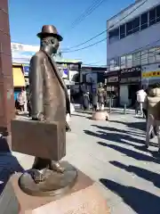 題経寺（柴又帝釈天）の像