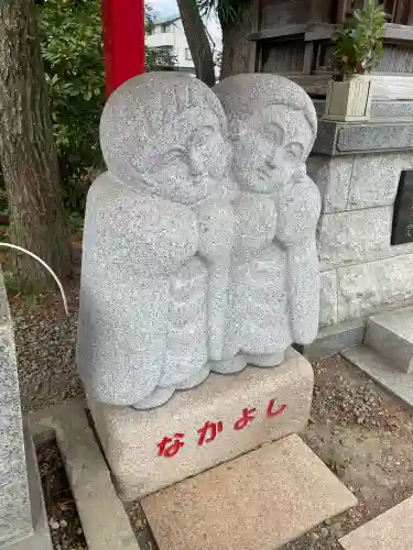 舟渡氷川神社の{uncategorized: "未分類", other: "その他", undefined: "問題あり", building: "その他建物", grave: "お墓", sacred_gate: "鳥居", guardian: "狛犬", statue: "像", buddha: "仏像", history: "歴史", nature: "自然", garden: "庭園", animal: "動物", pagoda: "塔", temizu: "手水舎", mountain_gate: "山門・神門", sanctuary: "本殿・本堂", subordinate: "末社・摂社", art: "芸術", scenery: "景色", jizo: "地蔵", ema: "絵馬", goshuin: "御朱印", omikuji: "おみくじ", items: "授与品その他", amulet: "お守り", goshuincho: "御朱印帳", eats: "食事", festival: "お祭り", votive_dance: "神楽", shichigosan: "七五三参", wedding: "結婚式", experience: "体験その他", initially: "初詣", around: "周辺", anti_infection: "感染症対策"}