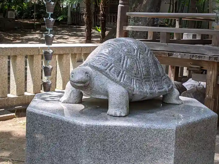 亀岡八幡宮(亀岡八幡神社)の狛犬