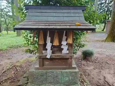 石座神社の末社・摂社