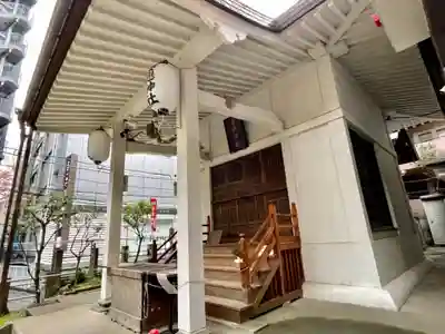 妻戀神社の本殿・本堂