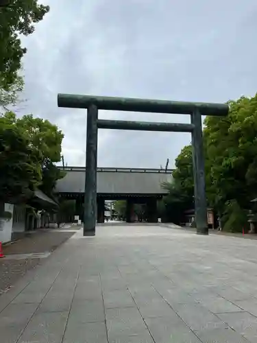靖國神社の鳥居