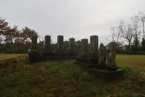 山神社の建物その他