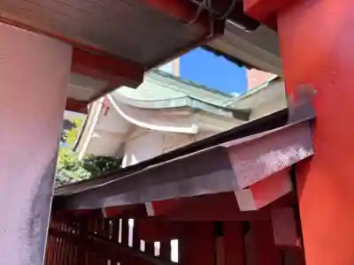 三之御前社の{uncategorized: "未分類", other: "その他", undefined: "問題あり", building: "その他建物", grave: "お墓", sacred_gate: "鳥居", guardian: "狛犬", statue: "像", buddha: "仏像", history: "歴史", nature: "自然", garden: "庭園", animal: "動物", pagoda: "塔", temizu: "手水舎", mountain_gate: "山門・神門", sanctuary: "本殿・本堂", subordinate: "末社・摂社", art: "芸術", scenery: "景色", jizo: "地蔵", ema: "絵馬", goshuin: "御朱印", omikuji: "おみくじ", items: "授与品その他", amulet: "お守り", goshuincho: "御朱印帳", eats: "食事", festival: "お祭り", votive_dance: "神楽", shichigosan: "七五三参", wedding: "結婚式", experience: "体験その他", initially: "初詣", around: "周辺", anti_infection: "感染症対策"}