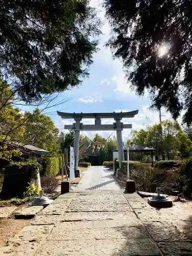 滑川神社 - 仕事と子どもの守り神の鳥居