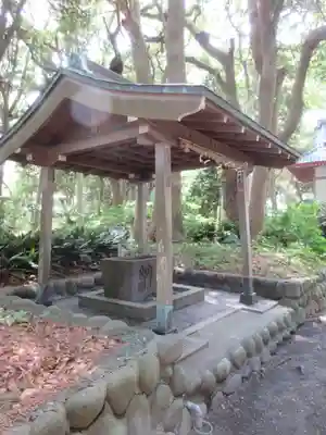 諸口神社の手水舎