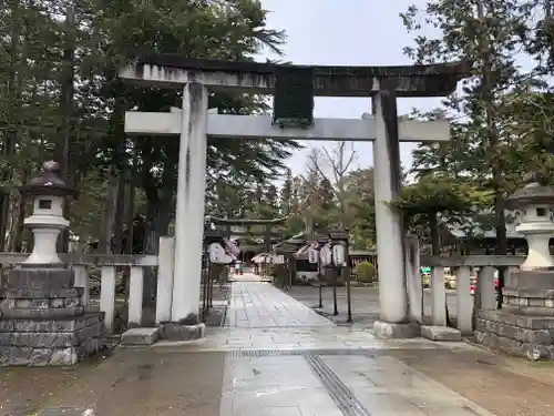 上杉神社の鳥居