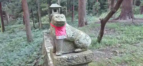 安久津八幡神社の狛犬