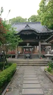 真福寺の本殿・本堂